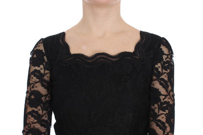 Robe longue boule noire en dentelle florale