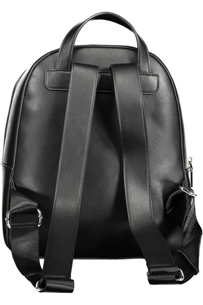 Eleganter schwarzer Rucksack mit kontrastierenden Details